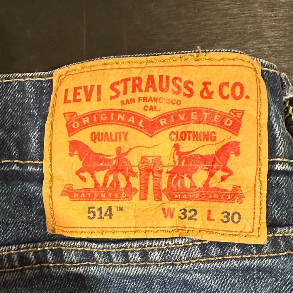 Men’s Levi Strauss & Co. Jeans (W 32 L 30) - Picture 1 of 3